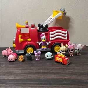 Disney Junior Mini Figures assorted Loose T.O.T.S. Firebuds Tsum Tsum Mickey